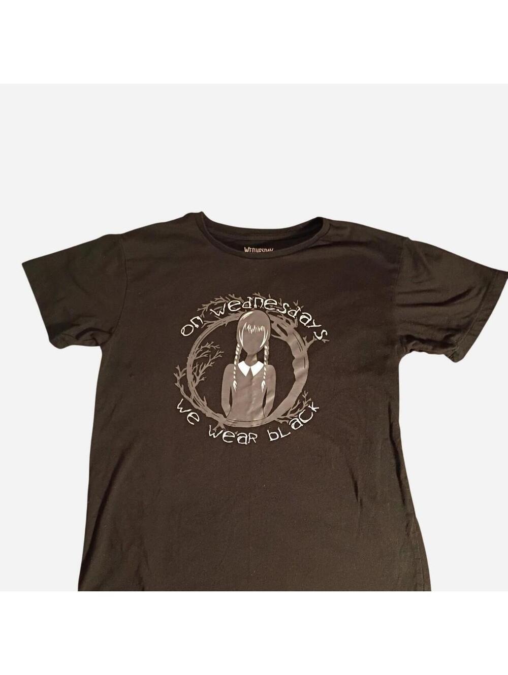 Wednesday Black Graphic T-Shirt We Wear Black Size L